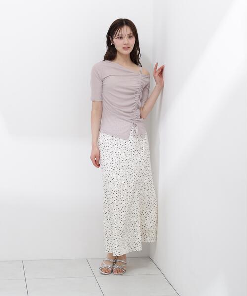 a/mie(アミー)の「【中川紅葉さん着用】<a>アシメドロストカットソー / 1216169500(Tシャツ/カットソー・レディース・ピンク/ホワイト/ダークグレー・MEDIUM/SMALL)」の9枚目の写真