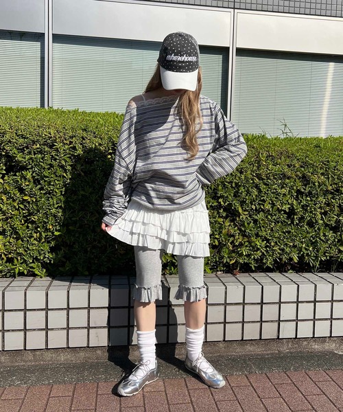 WC(ダブル シー)の「フリルカプリパンツ(その他パンツ・レディース・ブラック/グレー・FREE)」の8枚目の写真
