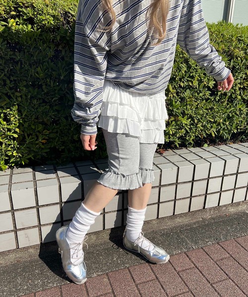WC(ダブル シー)の「フリルカプリパンツ(その他パンツ・レディース・ブラック/グレー・FREE)」の6枚目の写真