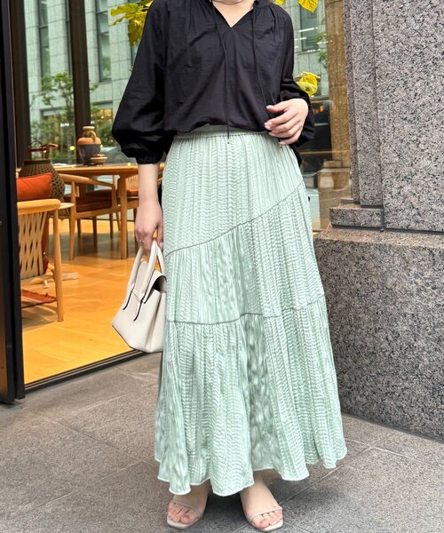 Jena espace merveilleux(ジェナ エスパスメルヴェイユ)の「袖レース刺繍ブラウス(シャツ/ブラウス・レディース・ブラック/アイボリー/ベージュ・FREE)」の11枚目の写真