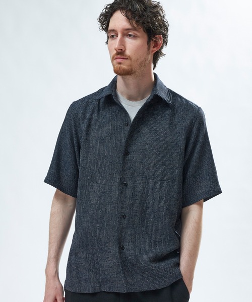 MEN'S BIGI（メンズビギ）の「絡み織メランジ オープンカラーシャツ（シャツ/ブラウス・メンズ・ネイビー/ブルー/オフホワイト・02/03）」の2枚目の写真