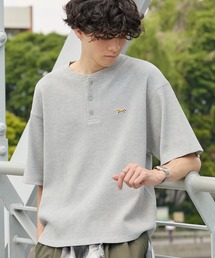 PENNEYS/ペニーズ 別注 THEFOX ワンポイント刺繍 ワッフル ヘンリーネック ショート丈半袖Tシャツ