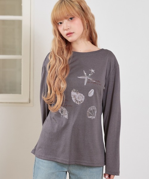 LiLIN(リリン)の「クルーネック バックコンシャス 長袖 プリント Tシャツ(Tシャツ/カットソー・レディース・ダークグレー/ホワイト・FREE)」の11枚目の写真