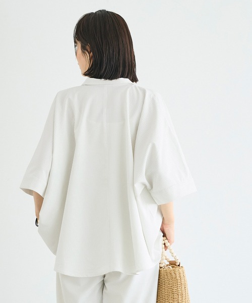 coca(coca)(コカ)の「とろみサッカースキッパードルマンブラウス(シャツ/ブラウス・レディース・ライトグレー/ネイビー・L/M)」の10枚目の写真