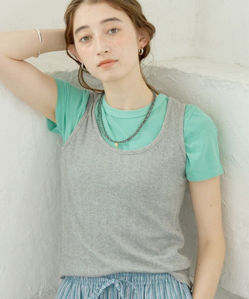GEORGE'S(ジョージズ)の「FITーME Tシャツ(Tシャツ/カットソー・レディース・グリーン/オフホワイト/パープル/チャコールグレー・SMALL/MEDIUM)」の4枚目の写真