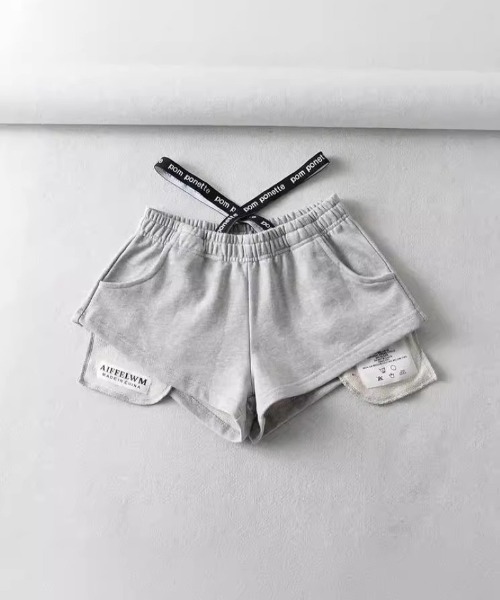 Ritzy（リッツィー）の「クロスしたウエスト  Y2K 風ルーズスウェットショーツ（その他パンツ・レディース・ライトグレー/ブラック/ダークグレー・M/S/L）」の22枚目の写真