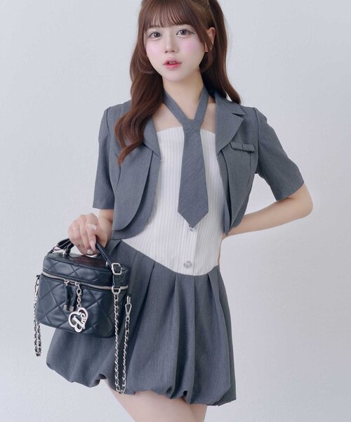 OLIVE des OLIVE(オリーブデオリーブ)の「【Belle Charme】Mini Ribbon Short Sleeve Jacket(テーラードジャケット・レディース・ベージュ/チャコールグレー/ブラック・FREE)」の3枚目の写真