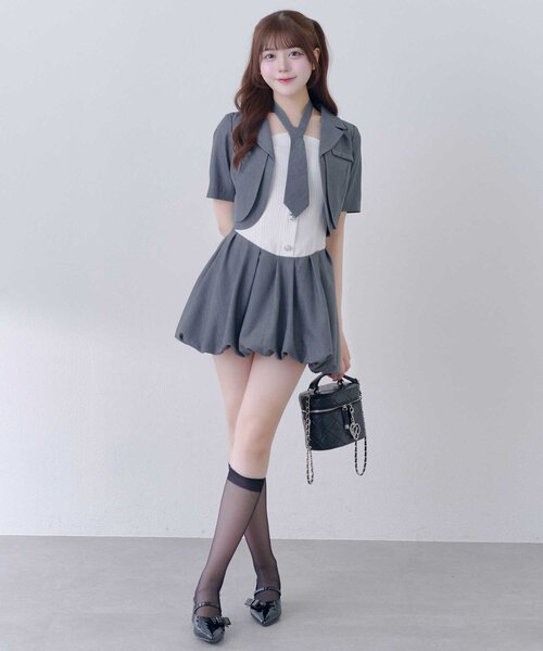 OLIVE des OLIVE(オリーブデオリーブ)の「【Belle Charme】Mini Ribbon Short Sleeve Jacket(テーラードジャケット・レディース・ベージュ/チャコールグレー/ブラック・FREE)」の4枚目の写真