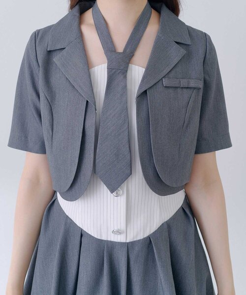 OLIVE des OLIVE(オリーブデオリーブ)の「【Belle Charme】Mini Ribbon Short Sleeve Jacket(テーラードジャケット・レディース・ベージュ/チャコールグレー/ブラック・FREE)」の11枚目の写真