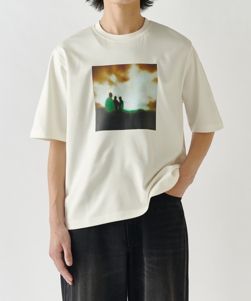 Lui's(ルイス)の「out of focus Tシャツ / Sunset(Tシャツ/カットソー・メンズ・ブラック/チャコールグレー/ホワイト・S/M)」の1枚目の写真