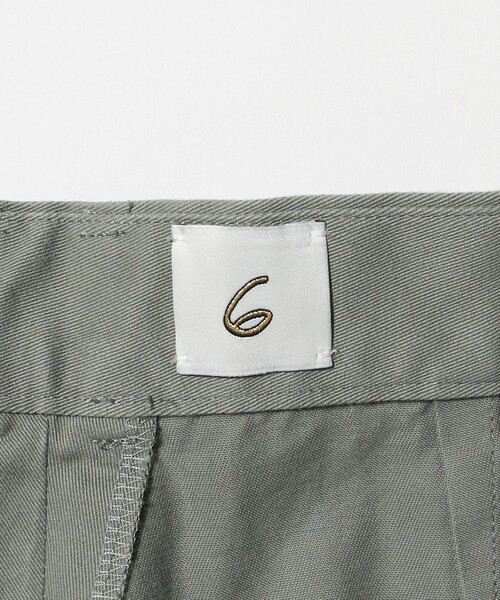 6（ロク）の「＜6(ROKU)＞コットンレーヨン タックパンツ 26FW（その他パンツ・レディース・オリーブ・34/38/36/32）」の3枚目の写真