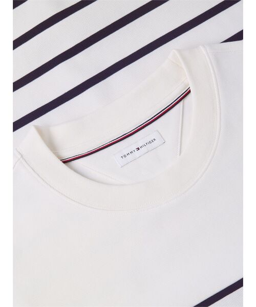 TOMMY HILFIGER(トミーヒルフィガー)の「ジャカードストライプリラックスクルーネックTシャツ(Tシャツ/カットソー・メンズ・ネイビー/オフホワイト・LARGE/MEDIUM/X-LARGE/SMALL)」の8枚目の写真