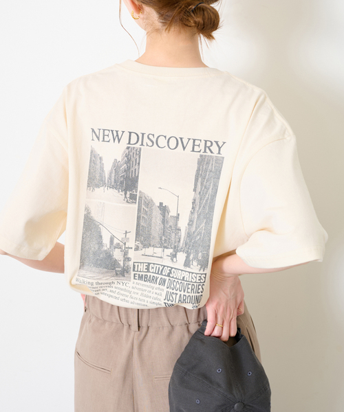 SCREEN STARS(スクリーンスターズ)の「SCREEN STARS/スクリーンスターズ SLOBE別注 ニュースペーパーTEE(Tシャツ/カットソー・レディース・アイボリー/ホワイト・FREE)」の2枚目の写真