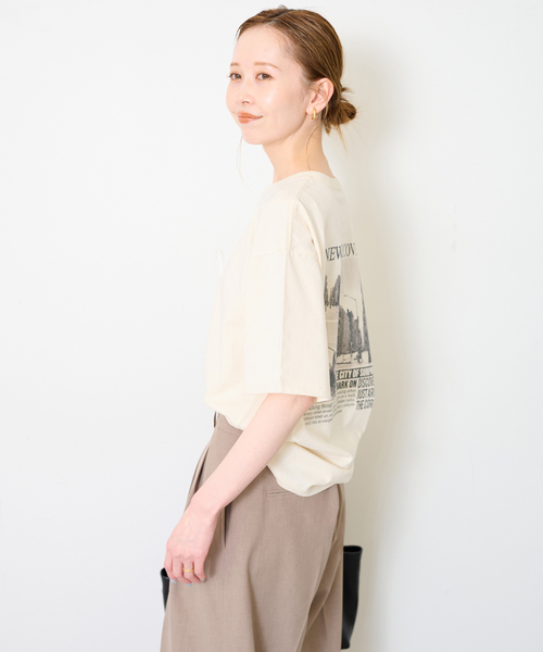 SCREEN STARS(スクリーンスターズ)の「SCREEN STARS/スクリーンスターズ SLOBE別注 ニュースペーパーTEE(Tシャツ/カットソー・レディース・アイボリー/ホワイト・FREE)」の16枚目の写真