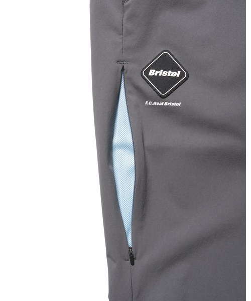 F.C.Real Bristol(エフシーレアルブリストル)の「VENTILATION JOGGER PANTS(その他パンツ・メンズ・チャコールグレー/カーキ/ブラック・MEDIUM/LARGE/X-LARGE/SMALL/XX-LARGE)」の8枚目の写真
