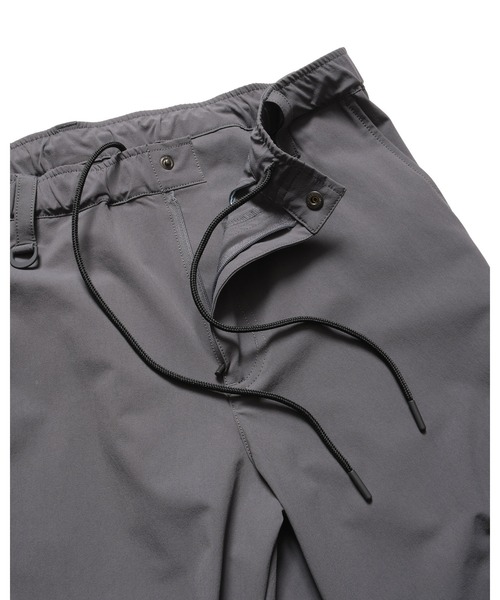 F.C.Real Bristol(エフシーレアルブリストル)の「VENTILATION JOGGER PANTS(その他パンツ・メンズ・チャコールグレー/カーキ/ブラック・MEDIUM/LARGE/X-LARGE/SMALL/XX-LARGE)」の9枚目の写真