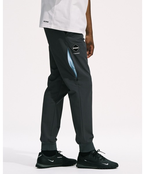 F.C.Real Bristol(エフシーレアルブリストル)の「VENTILATION JOGGER PANTS(その他パンツ・メンズ・チャコールグレー/カーキ/ブラック・MEDIUM/LARGE/X-LARGE/SMALL/XX-LARGE)」の4枚目の写真