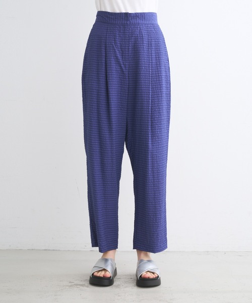 three dots(スリードッツ)の「ヴェールプレイド パンツ(その他パンツ・レディース・ブラック/ブルー/オフホワイト・MEDIUM/SMALL)」の11枚目の写真
