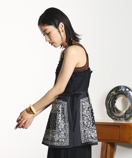 INDIA IS BEAUTIFUL（インディアイズビューティフル）の「【ROSE BUD別注】INDIA IS BEAUTIFUL/BLACK BANDANA CAMISOLE（キャミソール・レディース・ブラック・ONE SIZE）」の3枚目の写真
