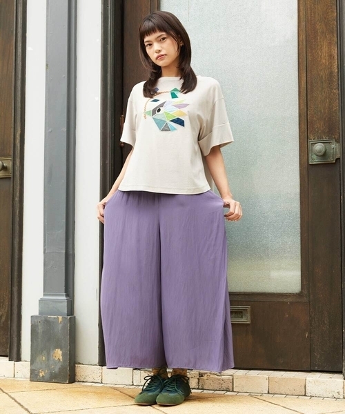 Jocomomola(ホコモモラ)の「Sacudida サテンワイドパンツ(その他パンツ・レディース・マスタード/パープル・40)」の17枚目の写真