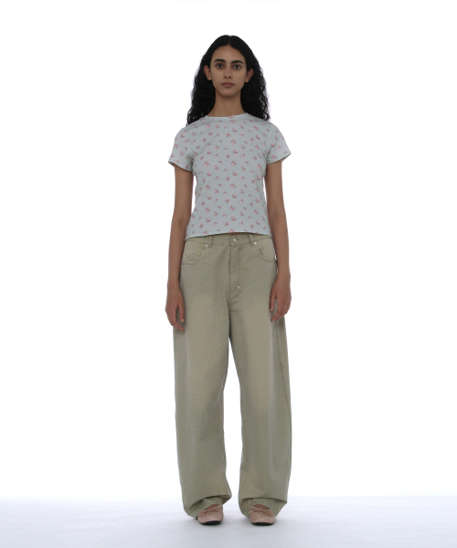 PARTIMENTO WOMEN（パルティメントウィメン）の「フローラルプリントショートスリーブTシャツ_ミント（Tシャツ/カットソー・レディース・その他・SMALL/MEDIUM）」の2枚目の写真