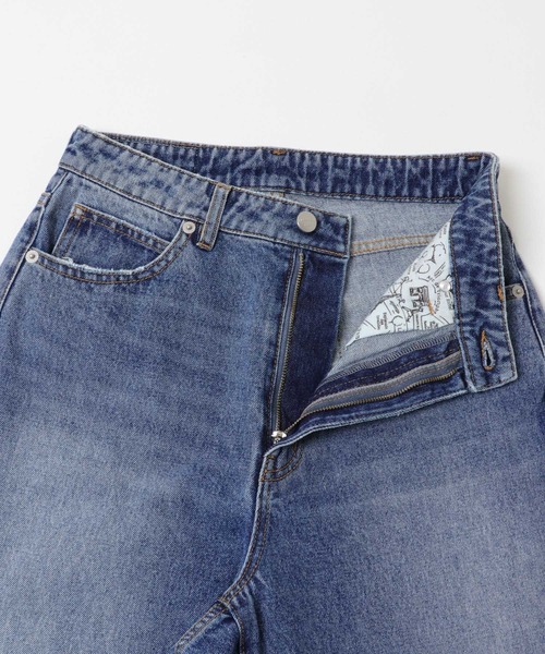 PICCADILLY（ピカデリー）の「『別注』PICCADILLY×URBAN RESEARCH　デニムストレートパンツ（その他パンツ・レディース・ライトインディゴブルー/グレー系その他・40/38/36）」の3枚目の写真