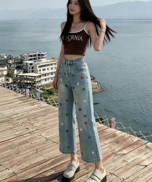 REBALANCE(リバランス)の「フラワーセミフレアデニム(デニムパンツ・レディース・A・MEDIUM/X-LARGE/LARGE)」の6枚目の写真