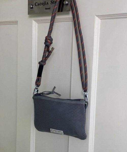 Mignonjour(ミニョンジュール)の「Mignonjour/メッシュミニショルダーバッグ M2962(ショルダーバッグ・レディース・ホワイト/イエロー/ブラック/グレー/ブルー・FREE)」の15枚目の写真