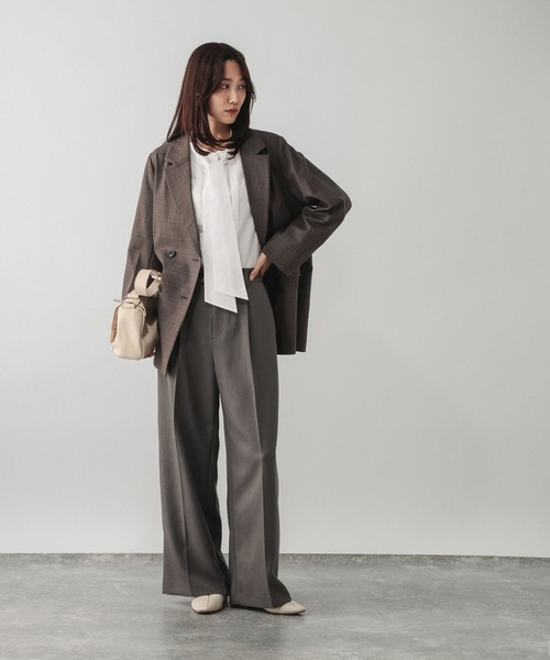 GLOBAL WORK(グローバルワーク)の「キレイつづくボウタイブラウス/1054094(シャツ/ブラウス・レディース・ブルー系その他/オフホワイト・LARGE/MEDIUM)」の4枚目の写真