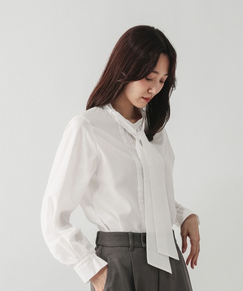 GLOBAL WORK(グローバルワーク)の「キレイつづくボウタイブラウス/1054094(シャツ/ブラウス・レディース・ブルー系その他/オフホワイト・LARGE/MEDIUM)」の6枚目の写真