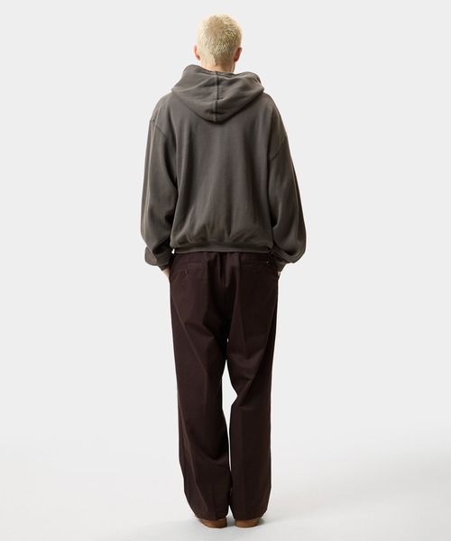 HUF（ハフ）の「CROP THERMAL FULL ZIP HOODIE（パーカー・メンズ・オリーブ/チャコールグレー/レッド・S/M/L/XL）」の16枚目の写真