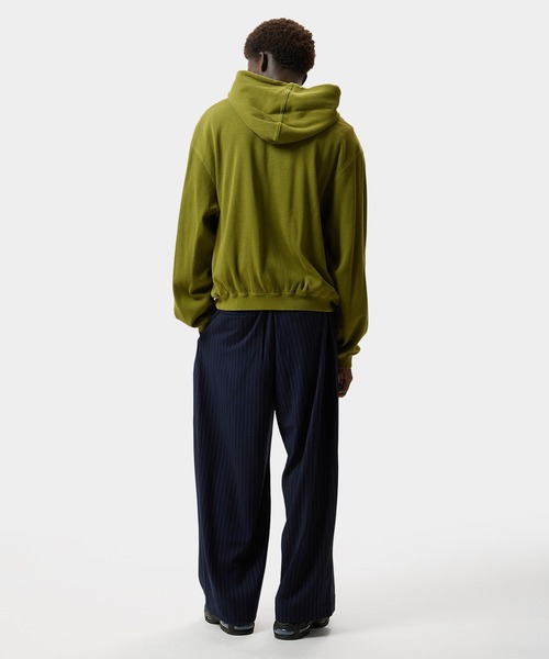 HUF（ハフ）の「CROP THERMAL FULL ZIP HOODIE（パーカー・メンズ・オリーブ/チャコールグレー/レッド・S/M/L/XL）」の5枚目の写真