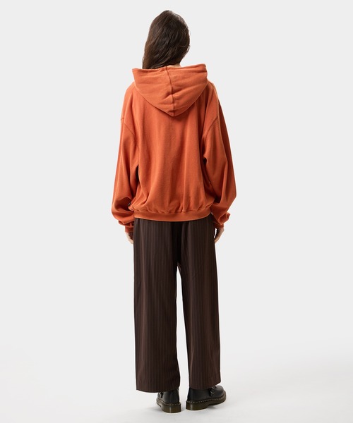 HUF（ハフ）の「CROP THERMAL FULL ZIP HOODIE（パーカー・メンズ・オリーブ/チャコールグレー/レッド・S/M/L/XL）」の19枚目の写真