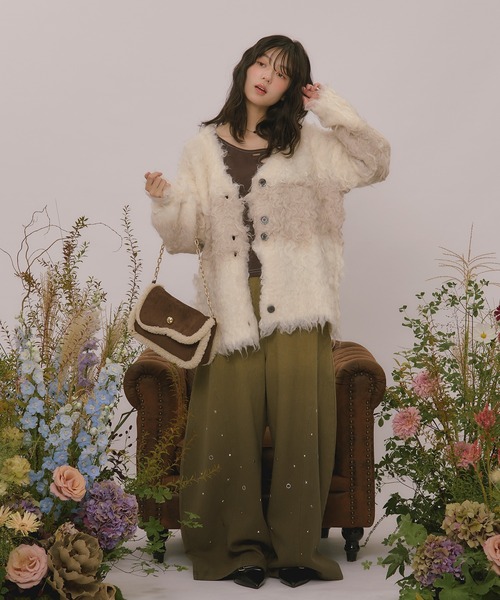loin nuit(ロワンニュイ)の「nuance color shaggy cardigan / ニュアンスカラーシャギーカーディガン(カーディガン/ボレロ・レディース・アイボリー/ピンク/キャメル・FREE)」の14枚目の写真