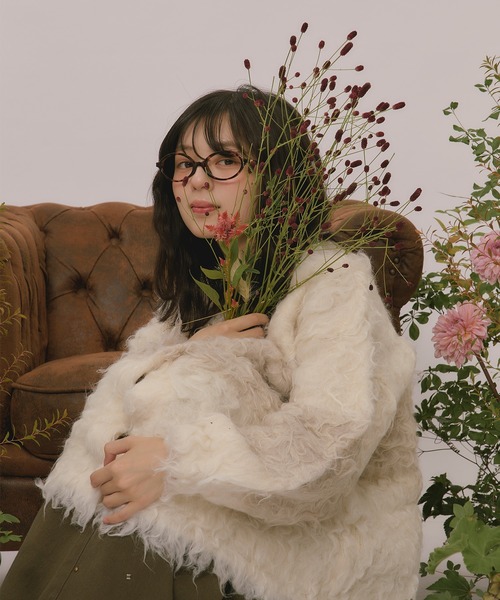 loin nuit(ロワンニュイ)の「nuance color shaggy cardigan / ニュアンスカラーシャギーカーディガン(カーディガン/ボレロ・レディース・アイボリー/ピンク/キャメル・FREE)」の19枚目の写真