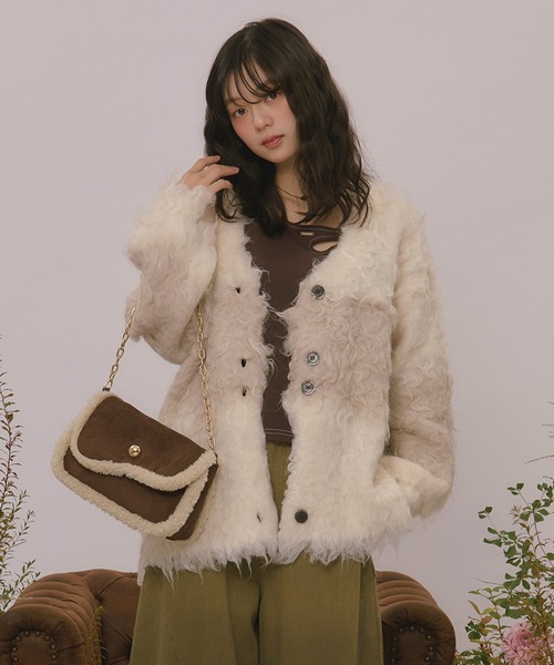 loin nuit(ロワンニュイ)の「nuance color shaggy cardigan / ニュアンスカラーシャギーカーディガン(カーディガン/ボレロ・レディース・アイボリー/ピンク/キャメル・FREE)」の11枚目の写真