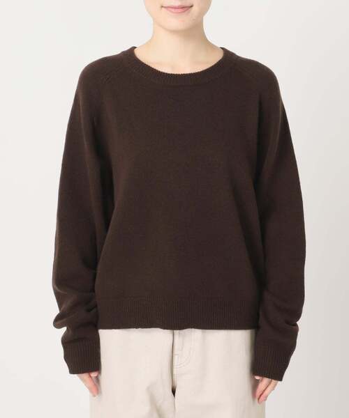 OUTDOOR PRODUCTS（アウトドアプロダクツ）の「WOOL SIGNATURE クルーネックニット（ニット/セーター・レディース・ネイビー/レッド/ベージュ/チャコールグレー/ブラウン・FREE）」の11枚目の写真