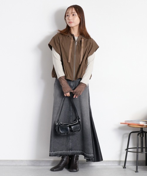 cepo(セポ)の「袖ラメ切り替えロングスリーブTee(Tシャツ/カットソー・レディース・オフホワイト/ホワイト系その他/ブラック・M)」の15枚目の写真