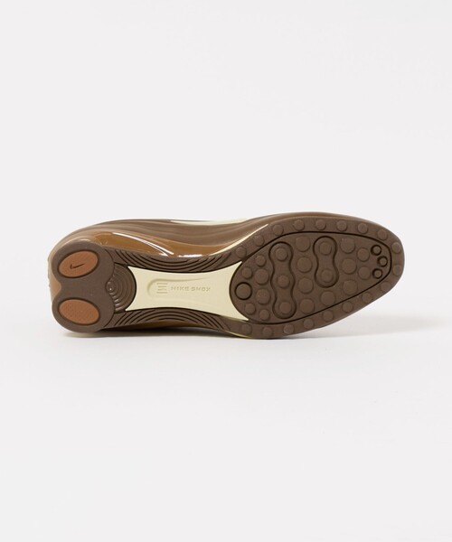 NIKE(ナイキ)の「<NIKE>ウィメンズ ショックス Z スニーカー/ブラウン(スニーカー・レディース・ブラウン系・23.5cm/24cm/25cm/24.5cm/25.5cm)」の3枚目の写真