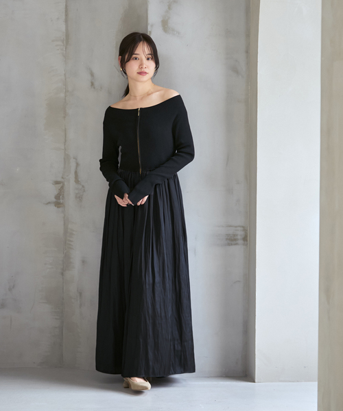 Noble(ノーブル)の「ニットドッキングサテンフレアワンピース(ワンピース・レディース・ホワイト/ブラック/マルチ・36/38)」の5枚目の写真