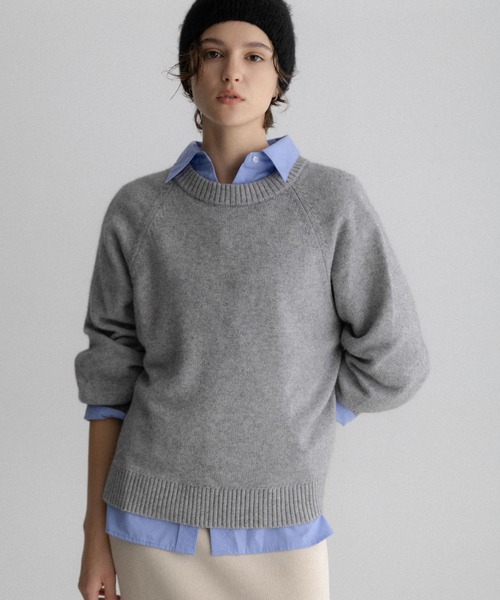 URBAN RESEARCH Sonny Label(アーバンリサーチサニーレーベル)の「バナナスリーブニットプルオーバー(ニット/セーター・レディース・グレー/ネイビー/バーガンディー・FREE)」の1枚目の写真