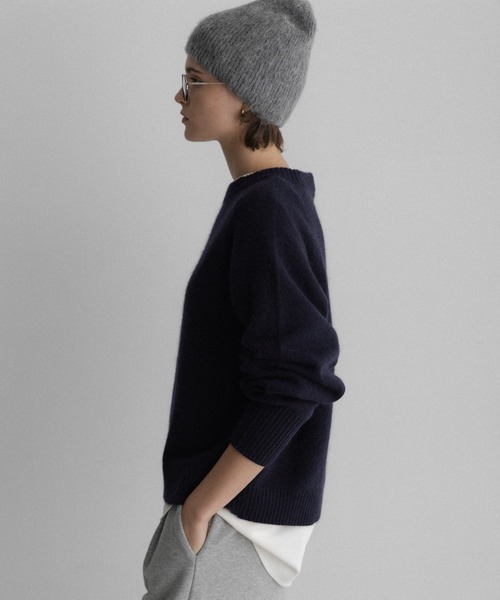 URBAN RESEARCH Sonny Label(アーバンリサーチサニーレーベル)の「バナナスリーブニットプルオーバー(ニット/セーター・レディース・グレー/ネイビー/バーガンディー・FREE)」の13枚目の写真