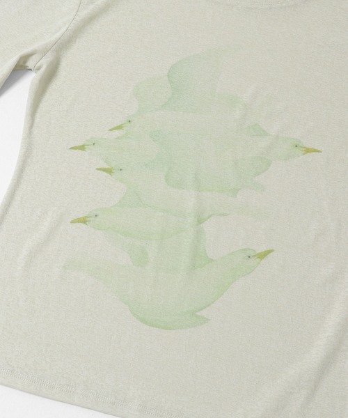 KBF（ケイビーエフ）の「『別注』Lee Izumida×KBF　シアーTEE（Tシャツ/カットソー・レディース・アイボリー/グリーン/ブルー・ONE）」の21枚目の写真