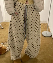 ドット柄ボアセミワイドパンツ