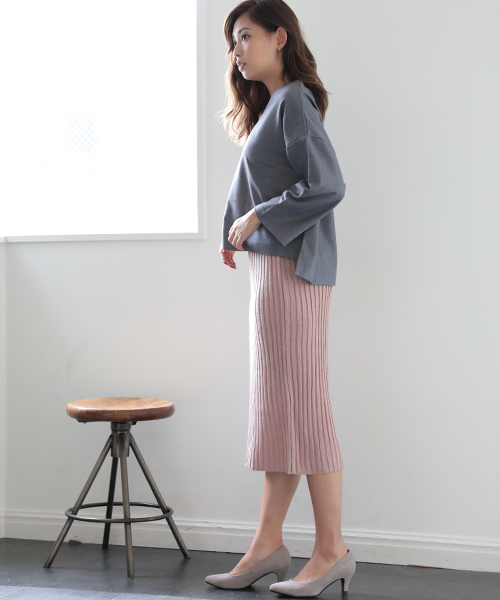 Denime（ドゥニーム）の「無地フランネルVネックトップス（Tシャツ/カットソー・レディース・ブラック/グレー・FREE）」の21枚目の写真