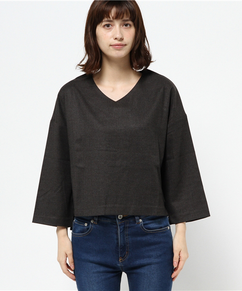 Denime（ドゥニーム）の「無地フランネルVネックトップス（Tシャツ/カットソー・レディース・ブラック/グレー・FREE）」の3枚目の写真