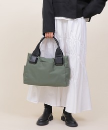 BASE（ベース）の「【軽量】 7つのポケット付！ ナイロントートバッグ ユニセックス（トートバッグ）」