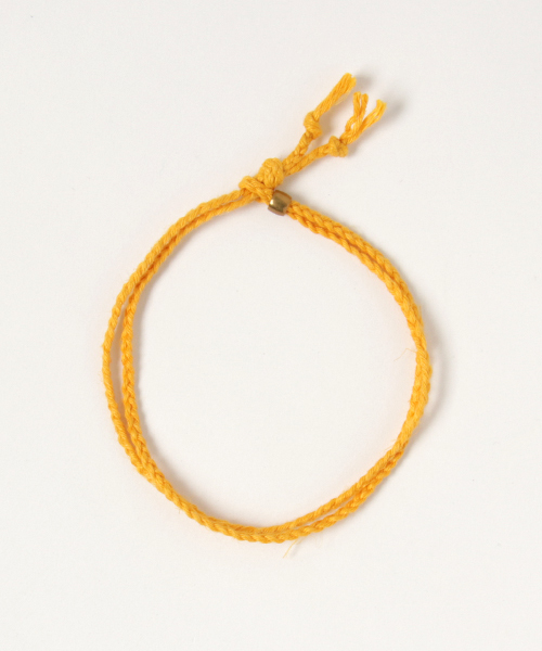 Esperanto（エスペラント）の「esperanto (エスペラント)/ヘンプ　アンクレット（アンクレット・メンズ・パープル/イエロー/オレンジ/ブラック/ブラウン/グリーン/オフホワイト/ナチュラル/ブルー/ターコイズブルー/レッド・ONE SIZE）」の9枚目の写真