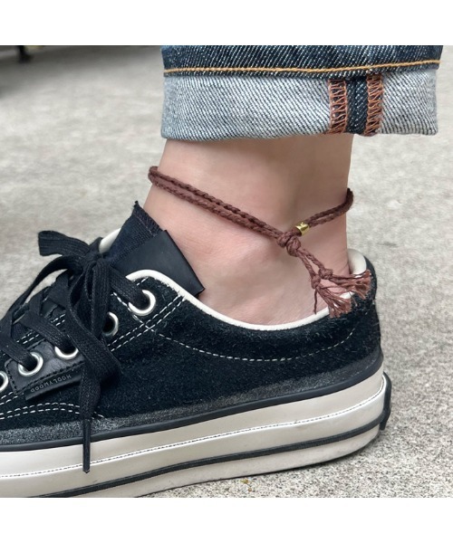 Esperanto（エスペラント）の「esperanto (エスペラント)/ヘンプ　アンクレット（アンクレット・メンズ・パープル/イエロー/オレンジ/ブラック/ブラウン/グリーン/オフホワイト/ナチュラル/ブルー/ターコイズブルー/レッド・ONE SIZE）」の3枚目の写真