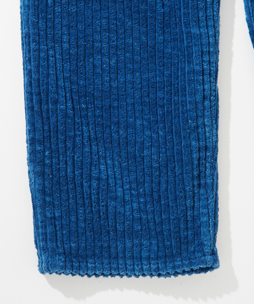 AMERICAN RAG CIE(アメリカンラグシー)の「太畝コーデュロイ ワイドパンツ(その他パンツ・メンズ・ブラック/インディゴブルー・1/2)」の9枚目の写真